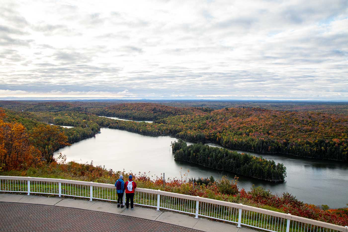 mlortz-elliotlakefiretowerlookout-fall