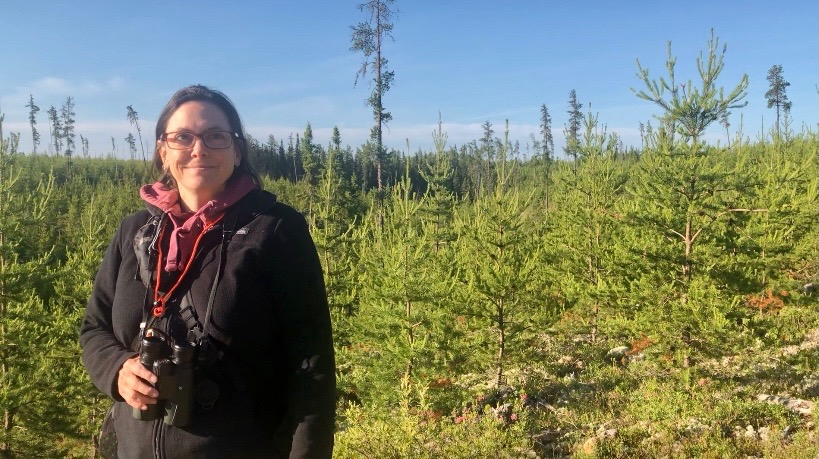 Roxane Filion, pendant un recensement, en juillet 2025, près de Cochrane.