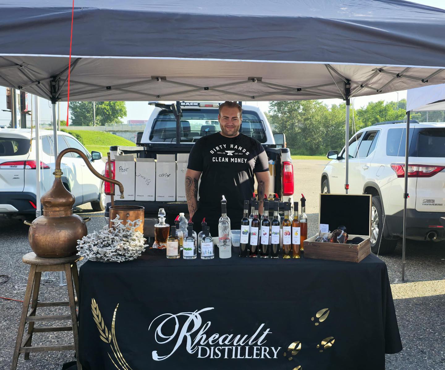 Rhealt Distillerie at Market