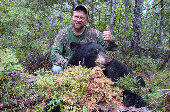 bracelakeoutfitters blackbearhunt