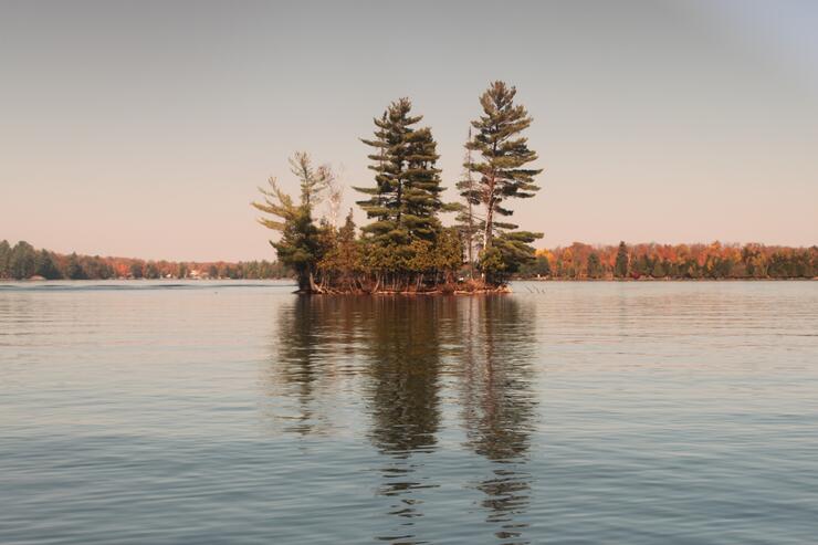 muskoka island in fall