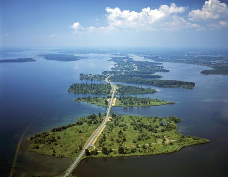 longsaultparkway islands