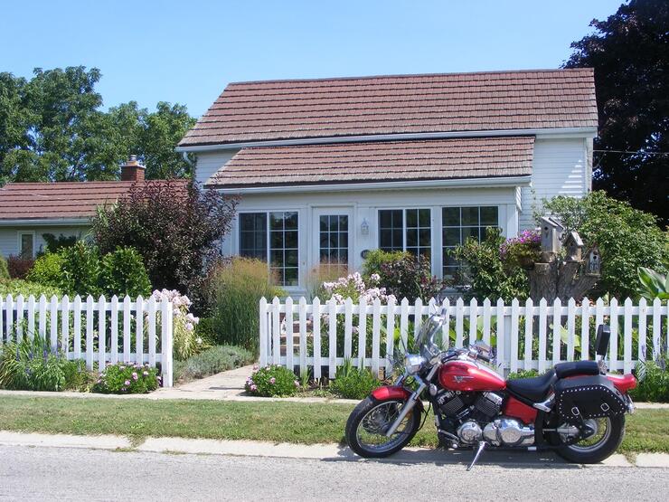 HOUSE 1 1210