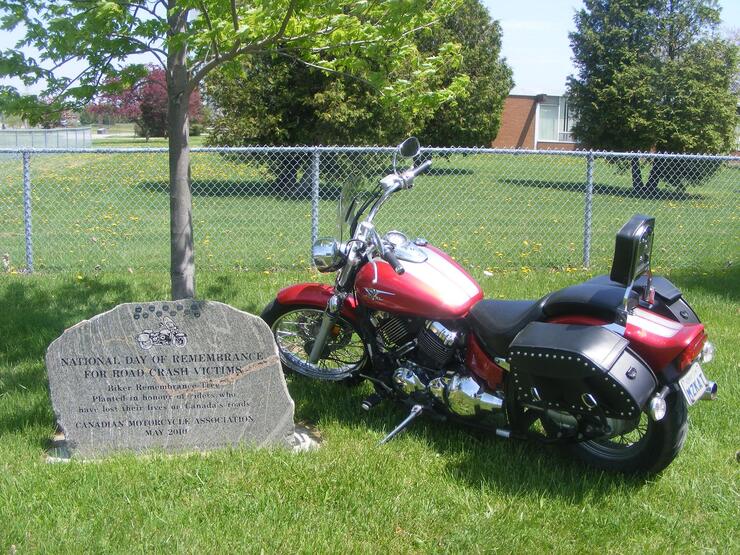 FALLEN RIDERS MEMORIAL resized 630 smaller