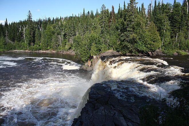 middle falls falls