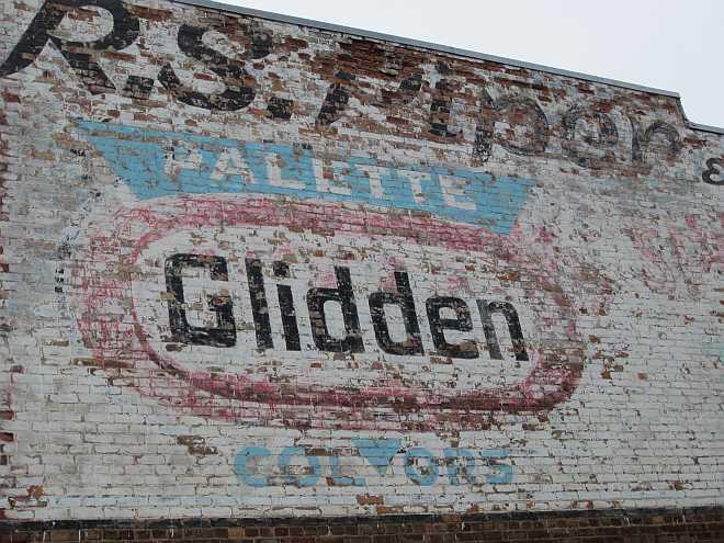 Glidden