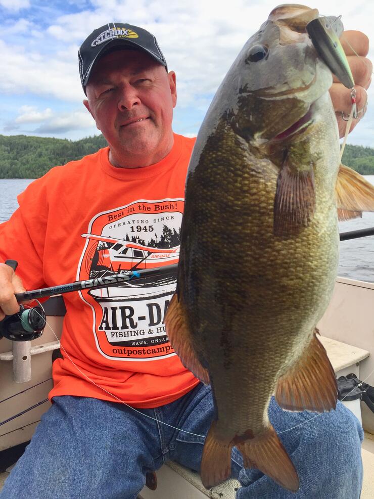 smallmouth-bass-air-dale